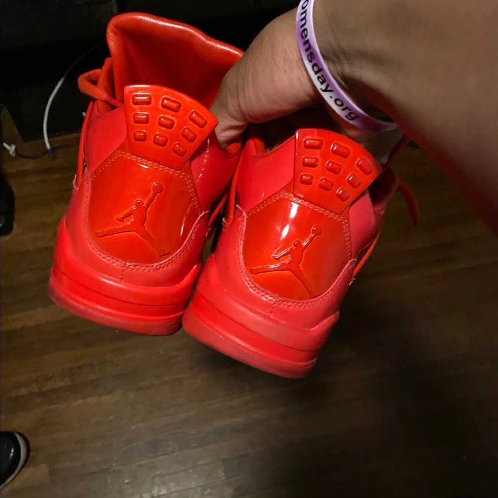 Jordan 4lab11 red